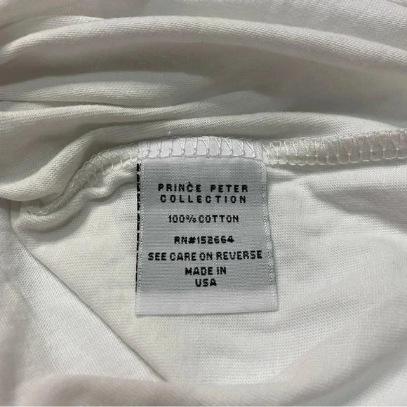 NWT Small The Future is Female Tee - Picture 4 of 7